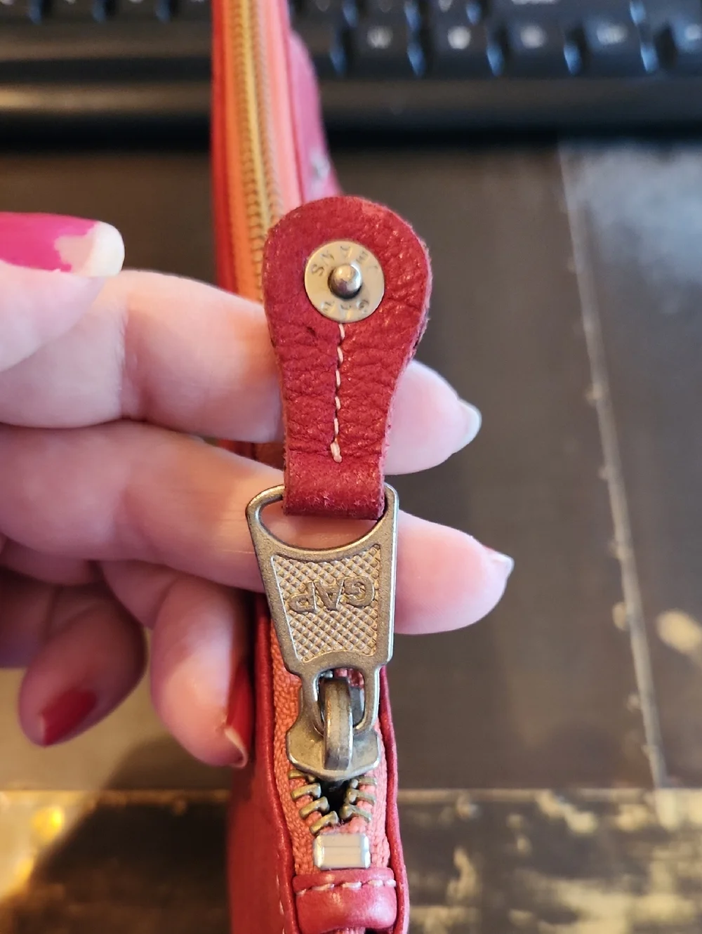 Vintage GAP Red Leather Zip Wallet Clutch